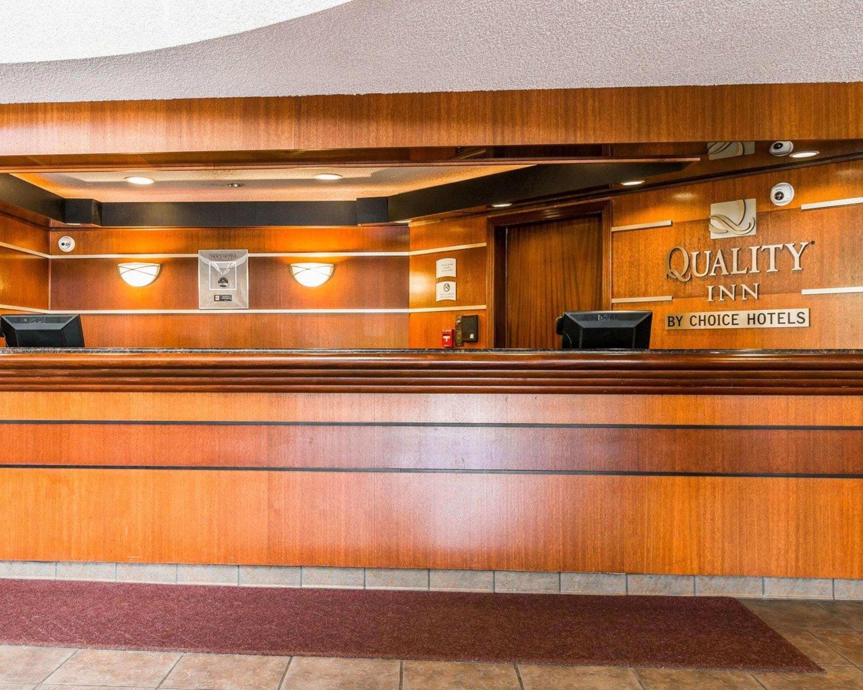 Quality Inn Auburn Hills - Detroit North Exterior foto